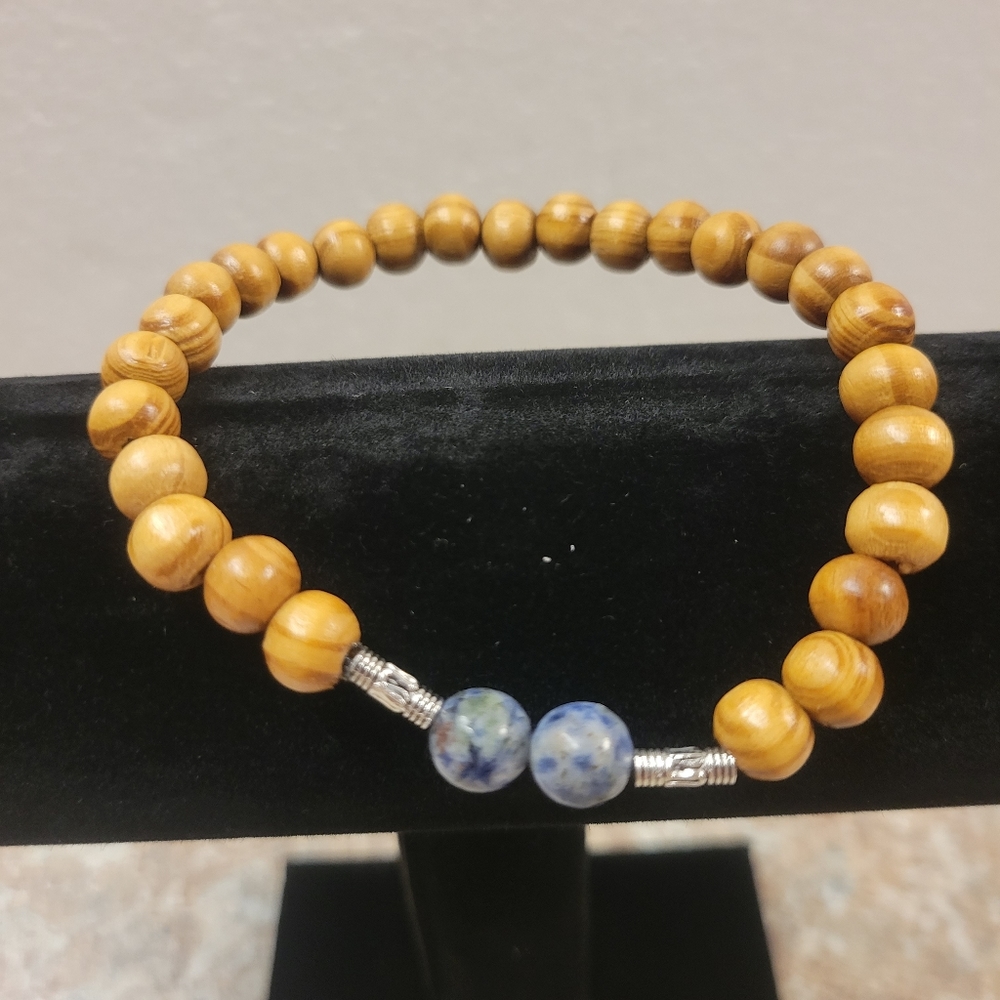 Men's Stretch Wooden and Lapis Lazuli Bracelet